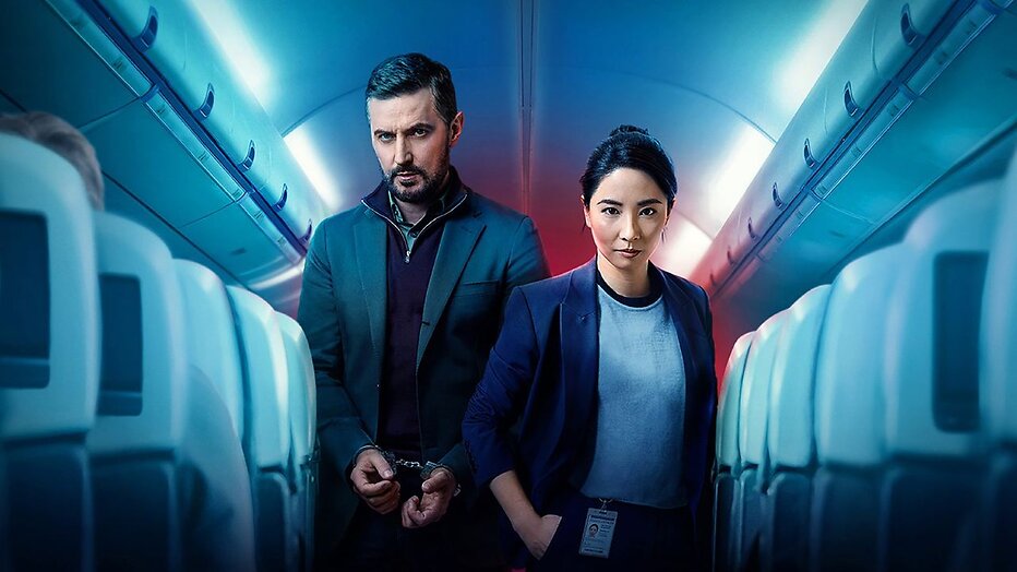 Richard Armitage en Jing Lusi in Red Eye