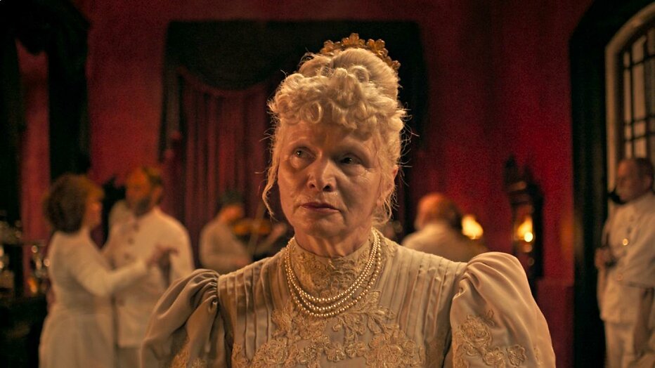 Renée Soutendijk in Sweet Dreams