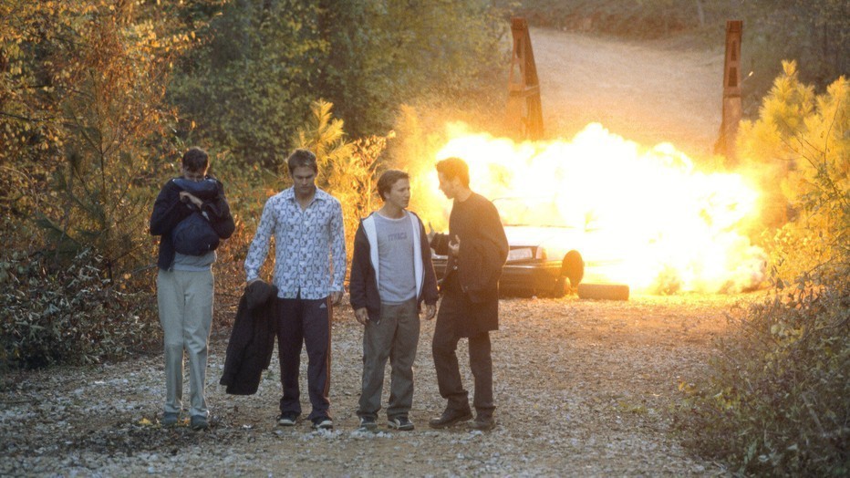 DJ Qualls, Seann William Scott, Breckin Meyer en Paulo Costanzo in Road Trip DJ Qualls, Seann William Scott, Breckin Meyer en Paulo Costanzo in Road Trip