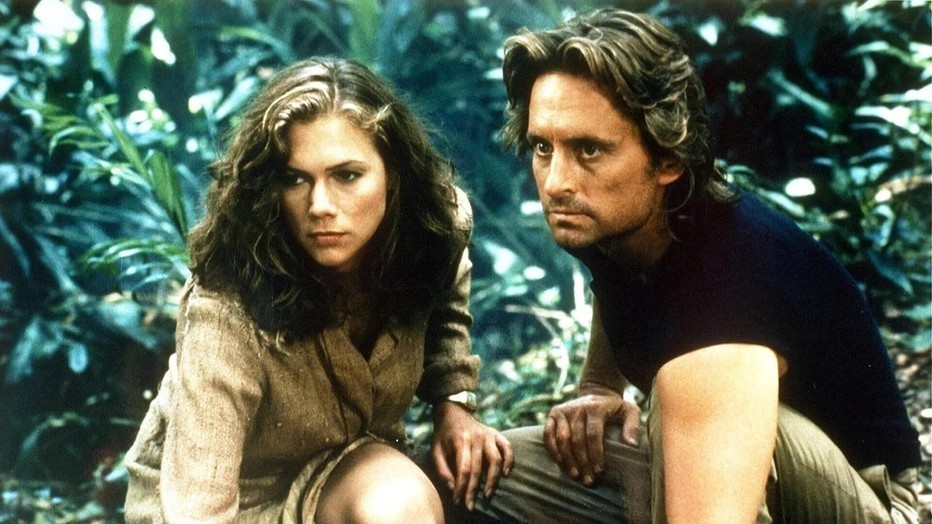 Kathleen Turner en Michael Douglas in Romancing the Stone