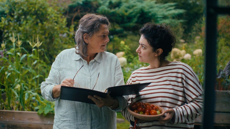 Annet Malherbe en Nazanin Taheri in Rust en Vreugd