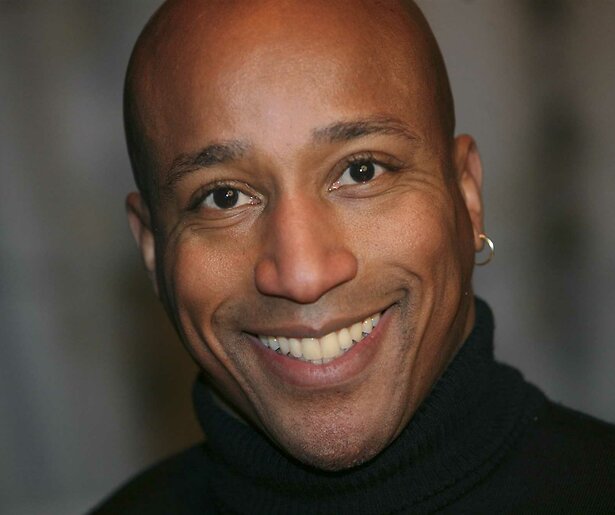 Acteur Raymi Sambo krijgt in hoger beroep dezelfde straf voor mishandeling vrouw