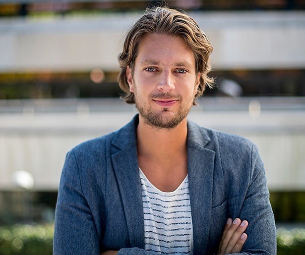 Renze Klamer krijgt talkshow op NPO 1