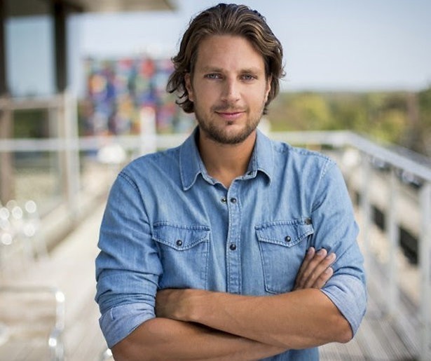 Renze Klamer naar Radio 1 en zegt Belbus vaarwel