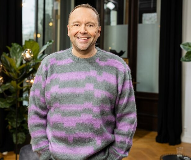 Richard Groenendijk presenteert nieuwe spelshow Think Inside The Box