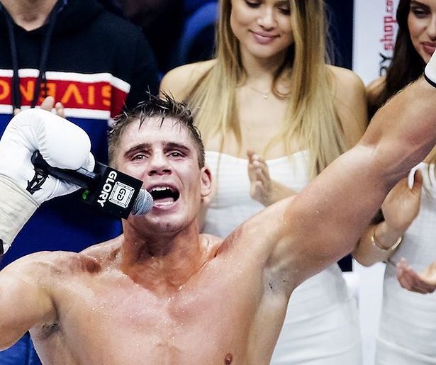 1 miljoen kijkers zien Rico Verhoeven zijn wereldtitel verdedigen