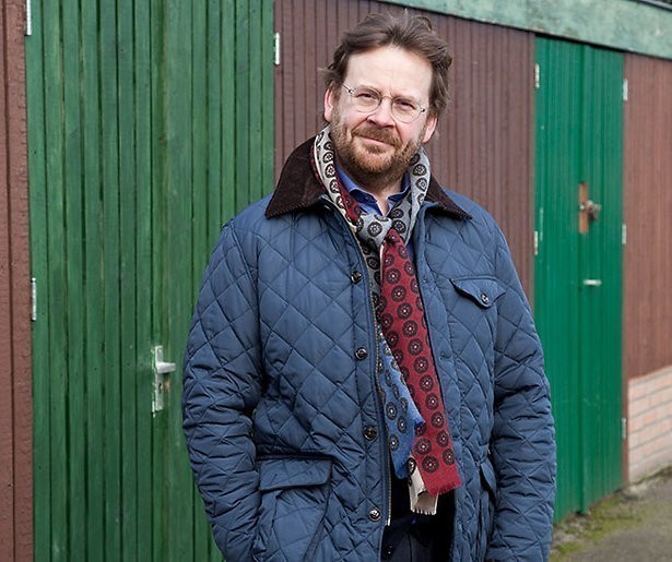 Rijdende Rechter John Reid geeft tips over burenruzies