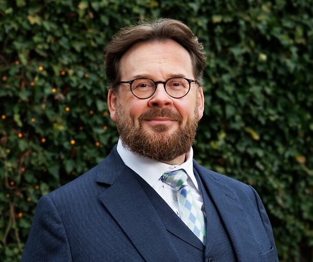 De Rijdende Rechter met John Reid naar SBS6 en dit wordt de presentator