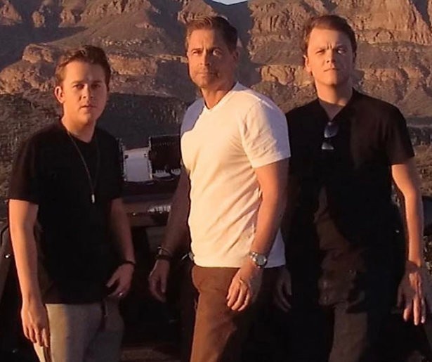 Rob Lowe gaat samen met zoons op zoek naar legendes in The Lowe Files
