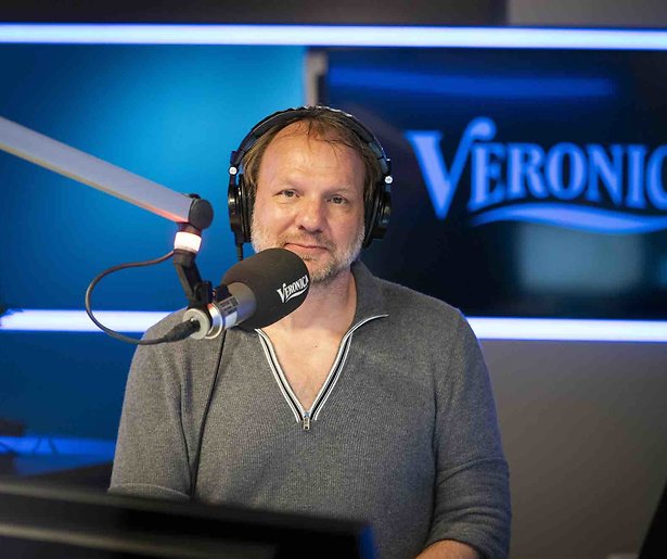 Rob Stenders niet op de radio door corona