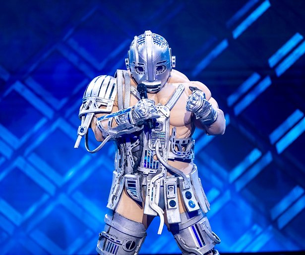 De TV van gisteren: Ontknoping The Masked Singer schurkt tegen twee miljoen aan