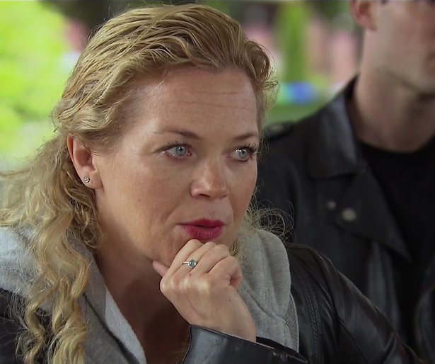 Roos Schlikker derde afvaller Wie is de Mol? 2017