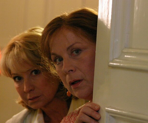 Laatste seizoen van de klassieker Rosemary & Thyme komt jouw kant op