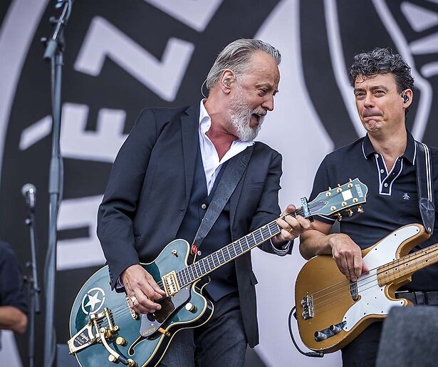 Rowwen Hèze bouwt een Limburgs feestje in Soest