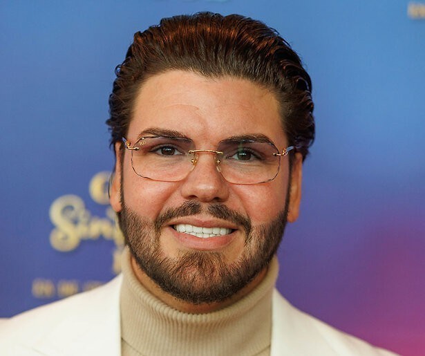 Houdt Roy Donders zijn pas geföhnde haren droog in de laatste aflevering van Lotto: De Kwis met Ballen VIPS?