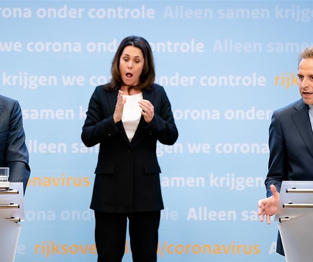 De TV van gisteren: Vakantiespeech Rutte trekt ruim 3,5 miljoen kijkers