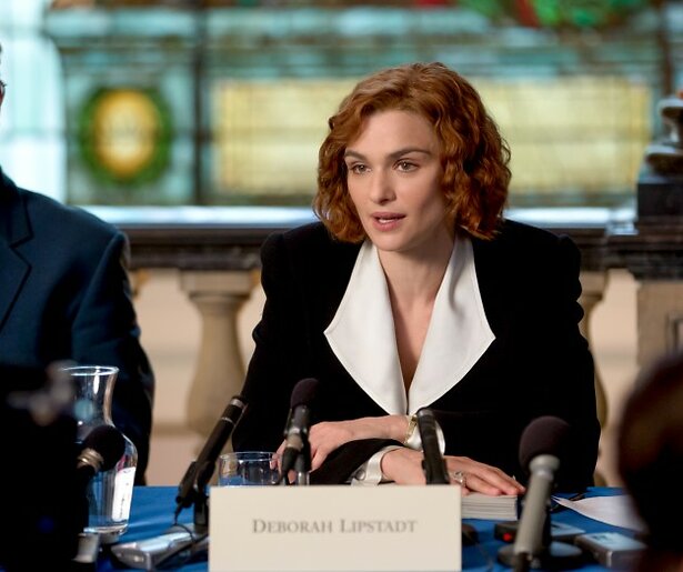 Rachel Weisz in de rechtszaal