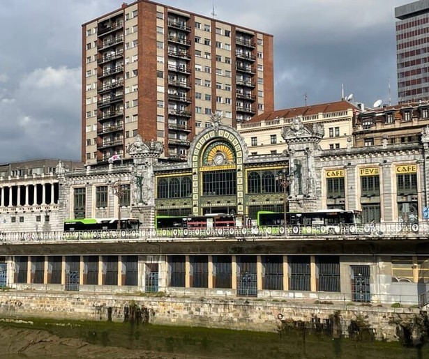 Met de trein naar Santiago de Compostella in Rail Away