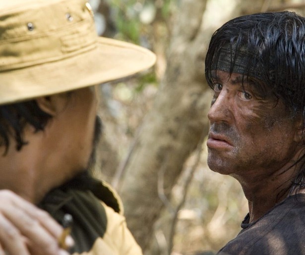 Sylvester Stallone neemt het in Rambo IV op tegen een sadistische majoor