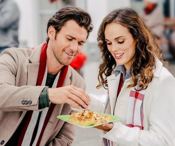 Zwijmel weg bij de romantische film Random Acts of Christmas