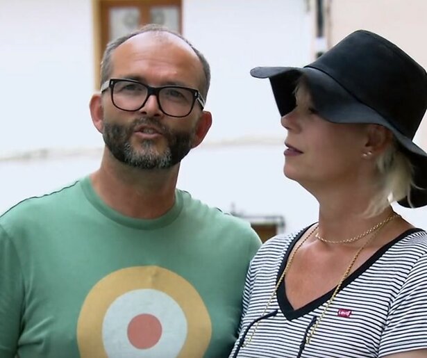 De TV van gisteren: Raymonds rigoureuze besluit in Het Spaanse Dorp: Zarra maakt de tongen los