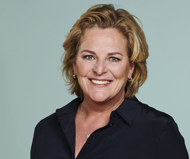 Elles de Bruin trapt nieuw seizoen Recht van Spreken af met Hans Wiegel