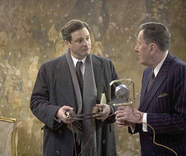 Pensionado Bruce Willis verveelt zich in RED