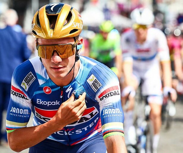 De Tour de France-renners maken zich op voor een tochtje langs de Noord-Franse kust