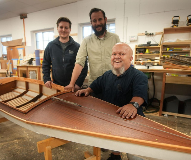 Discovery Channel zendt de nieuwe reportageserie Repair Shop on the Road uit