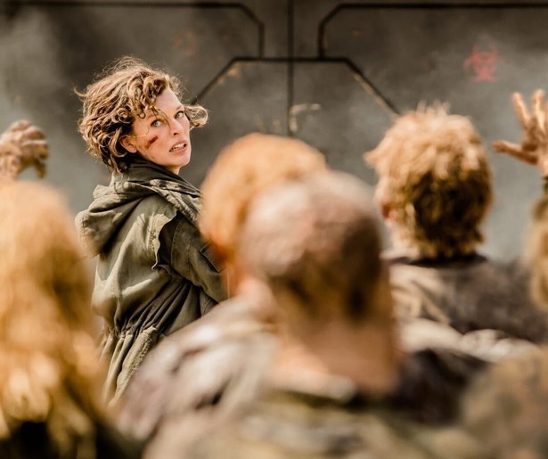 Milla Jovovich laat zich niet makkelijk uit het veld slaan in Resident Evil: The Final Chapter