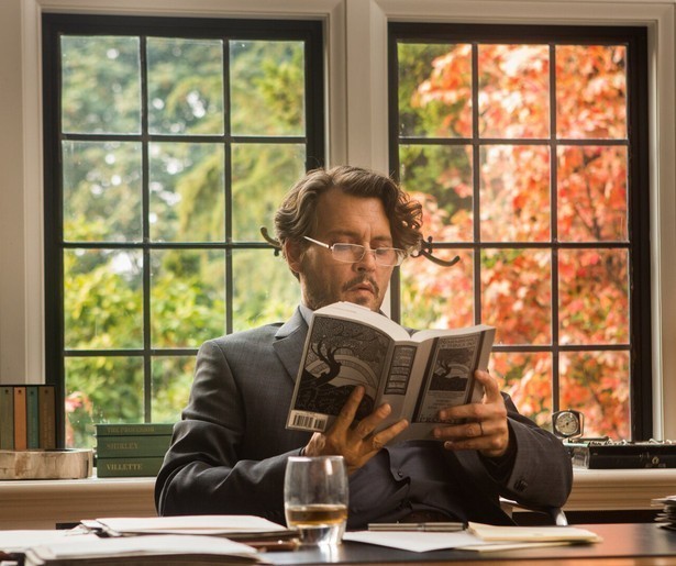 Johnny Depp neemt het ervan in Richard Says Goodbye