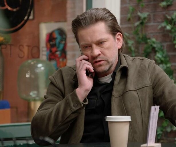 Rik krijgt de pijnlijke waarheid van Richard te horen in Goede Tijden, Slechte Tijden