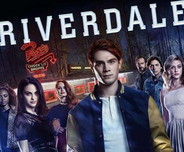 5 theorieën over de The Black Hood in Riverdale