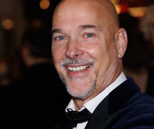 Rob Kamphues gaat De Klassenavond bij SBS6 presenteren