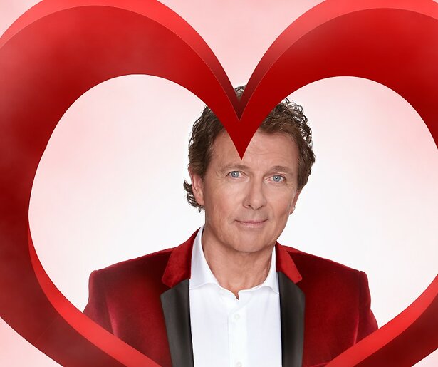 Robert ten Brink licht tipje van de sluier op over kerstspecial All You Need is Love