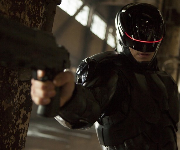Het leven van Joel Kinnaman ziet er ineens heel anders uit in RoboCop