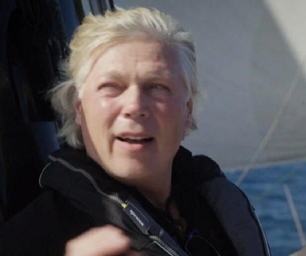 Caroline Tensen stoort zich aan Roelof Hemmen in Over de Oceaan