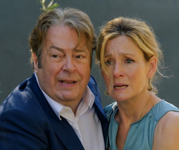 Roger Allam slaat aan het speuren in Murder in Provence