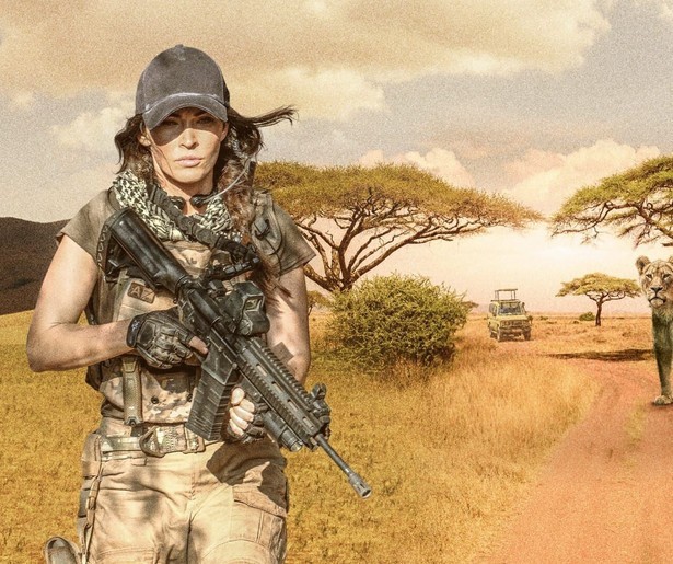 Megan Fox staat oog in oog met een hongerige leeuw in Rogue