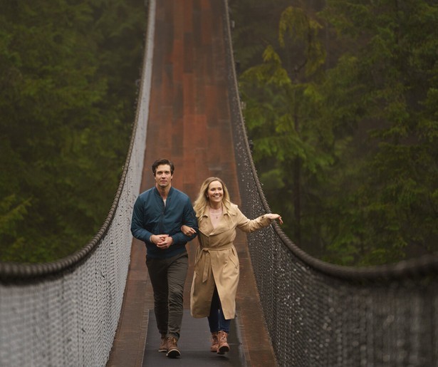 Taylor krijgt een bijzonder doosje voor haar verjaardag