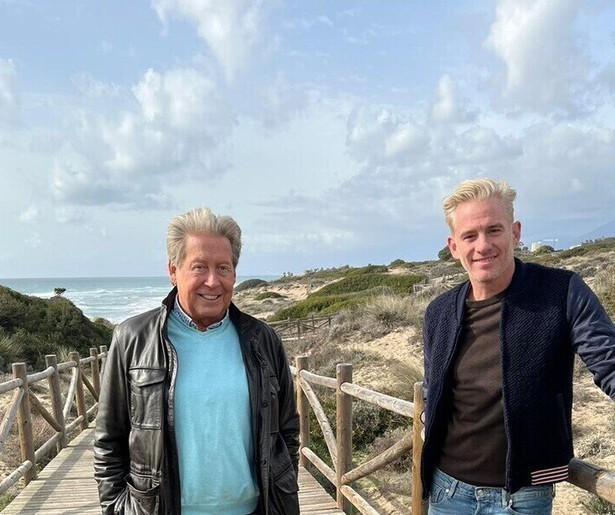 Het Spaanse leven van Hans Kazàn