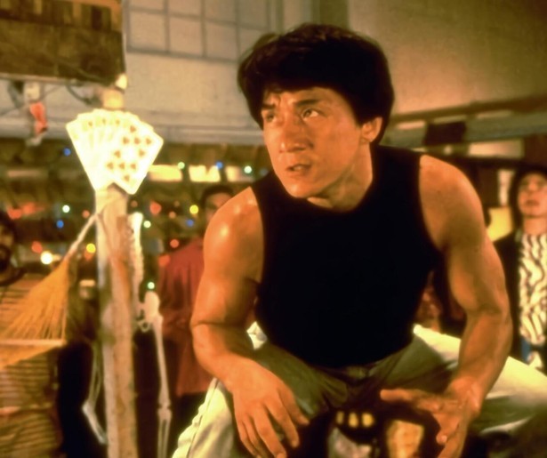 Jackie Chan krijgt het aan de stok met New Yorkse gangsters in Rumble in the Bronx