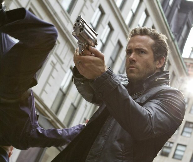 Ryan Reynolds moet ook in het hiernamaals aan de slag in R.I.P.D.