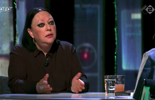 Kritiek op presentatie Zomergasten met Inez Weski 