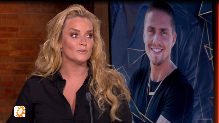 Samantha Steenwijk Samantha Steenwijk