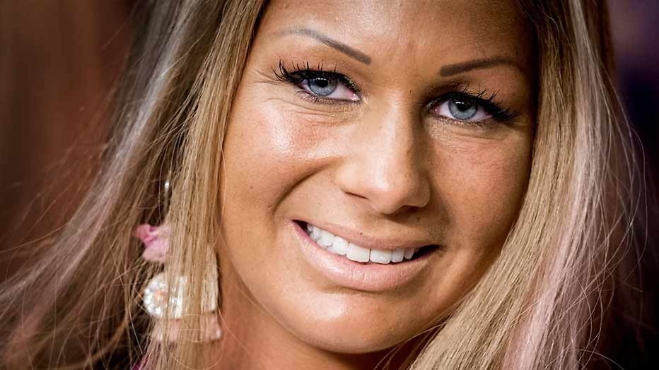 Barbie stapt met kiekje weer beetje in schijnwerpers Barbie stapt met kiekje weer beetje in schijnwerpers