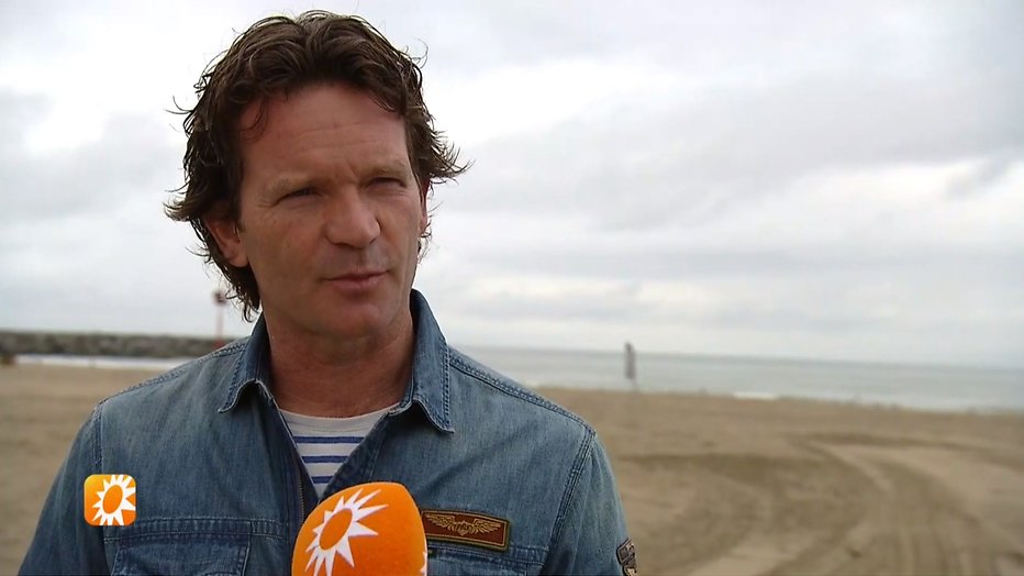 Videosnack: Sander Janson geeft kooktips voor de camping Videosnack: Sander Janson geeft kooktips voor de camping