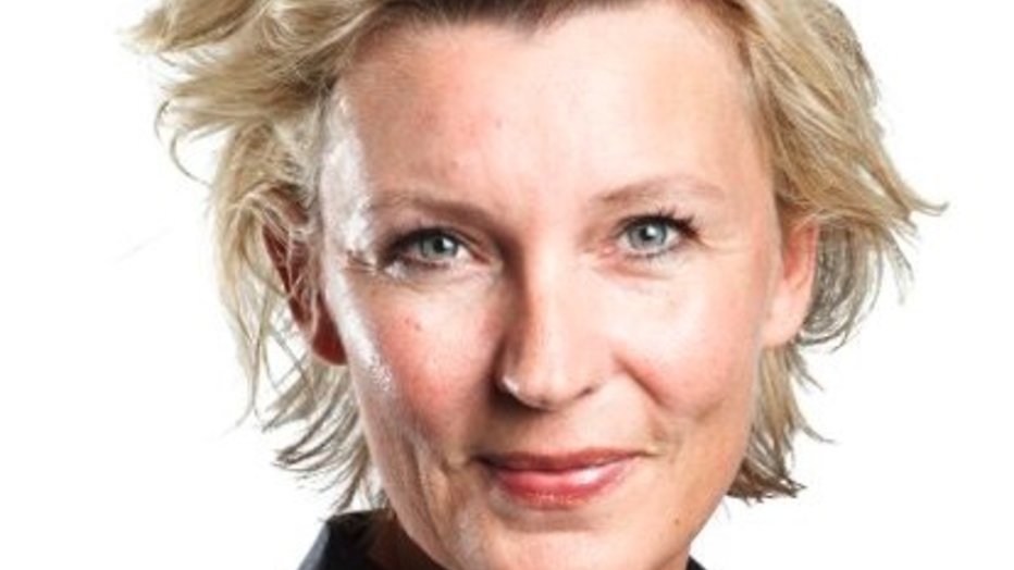 Saskia Noort werkt met Endemol aan tv-serie De Eetclub en Debet Saskia Noort werkt met Endemol aan tv-serie De Eetclub en Debet