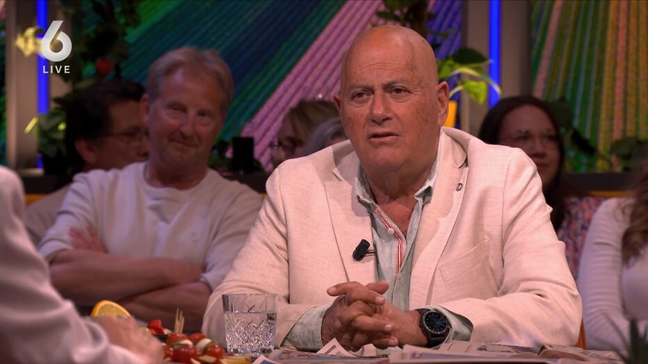 Jack van Gelder in De Oranjezondag Jack van Gelder in De Oranjezondag