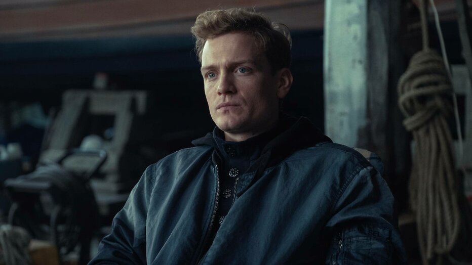 Martijn Lakemeier in Safe Harbor Martijn Lakemeier in Safe Harbor